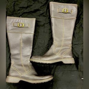 Born  Leather riding Insulated Boots Size 8